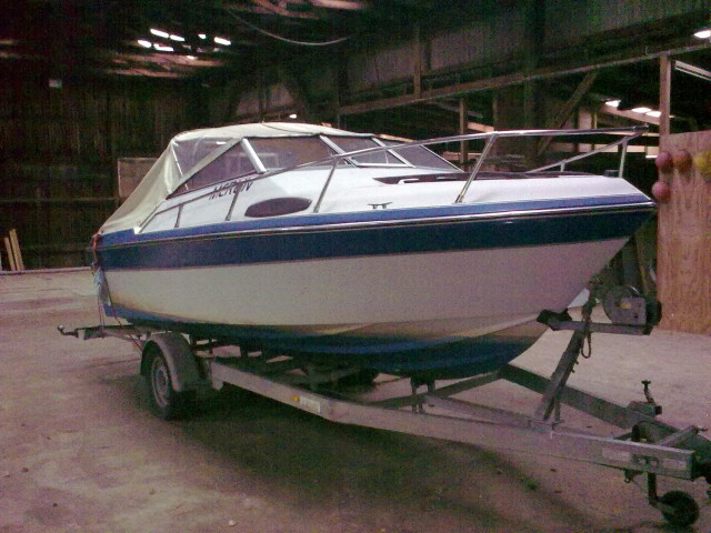Conquest 1950 CC Motorboot - Autos nach Marken - Harsefeld