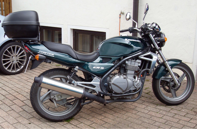 Kawasaki ER 500 A - Motorraeder und Teile nach Marken - Pleystein