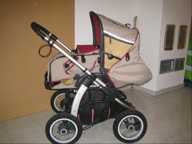 Neuwertiger Kinderwagen Marke Icoo - Baby und Kind - Dürrwangen - Halsbach