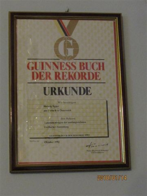 RIESENSAMMLUNG EIERBECHER - Hobby Spiele - klagenfurt
