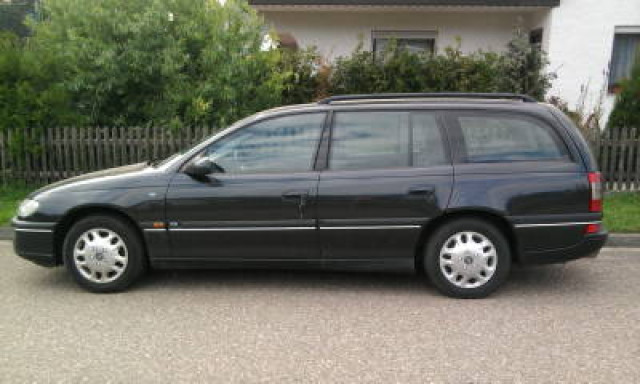 Opel-omega -b - Autos nach Marken - Frauenstetten