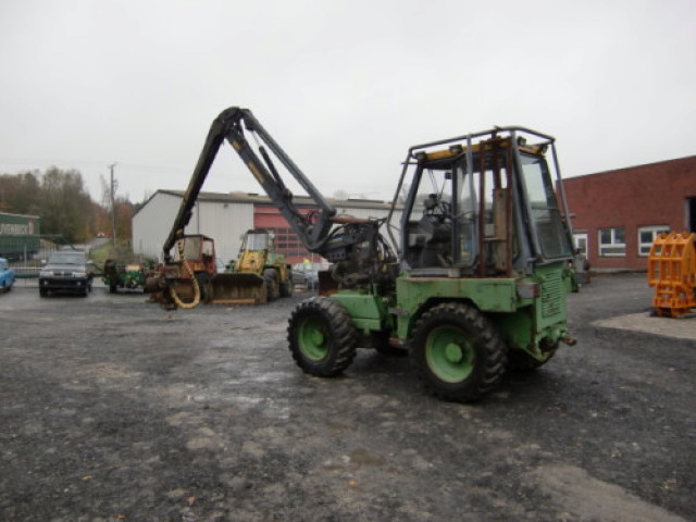 Foredill 40.13 Holzernter ähnlich Havester - Nutzfahrzeuge - Owingen