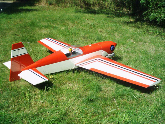 EXTRA 300S neu / flugfertig - Modellbau - Bobenheim am Berg