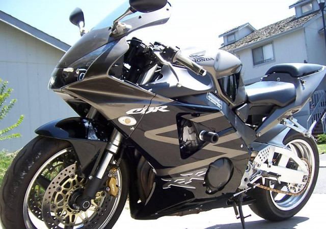 2003 Honda CBR 954 RR - Motorraeder und Teile nach Marken - Bochum