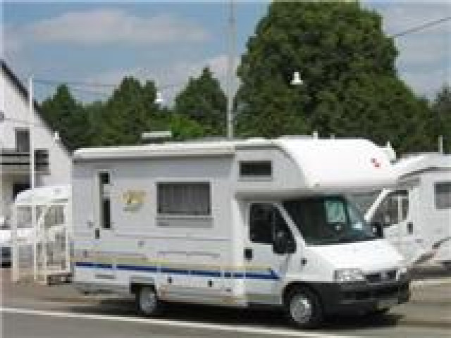 Camping-Reisebus - Ferienwohnung Haus - grasis