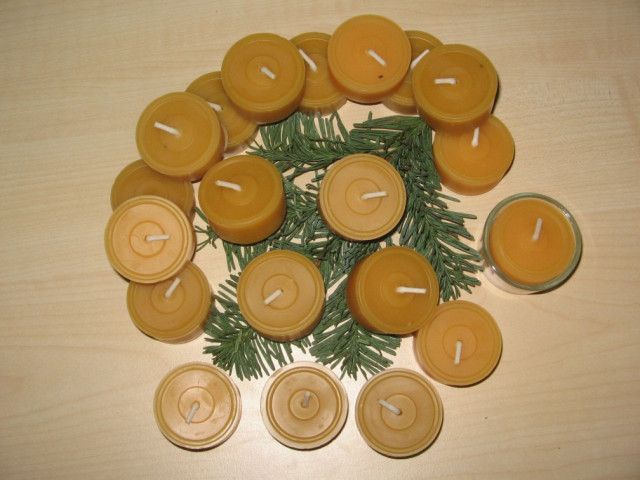 Bienenwachsteelichter 005 - Moebel Haushalt - lichtenau