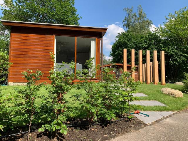 Romantisches Holz Chalet mit schönem Garten und Sonnenterrasse in Harderwijk (Ni - Urlaub Reise - Harderwijk