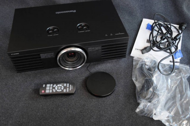 PANASONIC PT-AE3000E LCD Projektor - Tv Hifi Video Audio - Schorndorf 