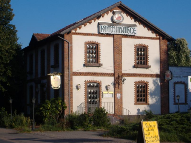 Partyraum zu vermieten in 28816 Stuhr ! Große Räumlichkeit ! - Immobilien - Stuhr