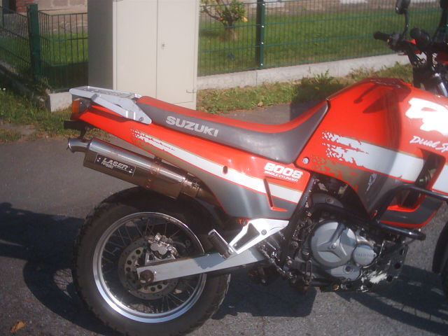 Dr 800 S BIG - Motorraeder und Teile nach Marken - Oberhausen
