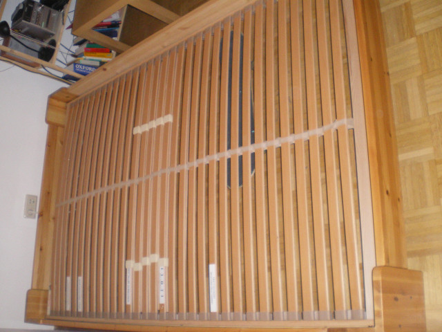 Lattenrost 140 cm x 220 cm zu verkaufen! - Moebel Haushalt - Würzburg