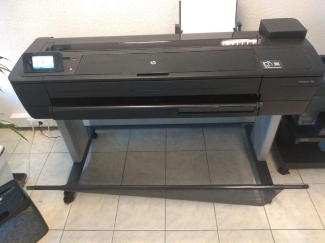 HP DesignJet T730, Großformatdrucker- Auflösung wegen Umzug - Buero Geschaeft - Waldkraiburg
