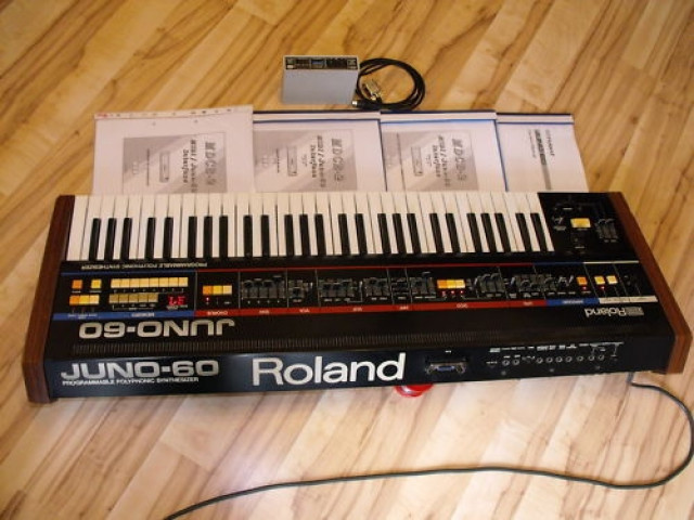 Roland Juno-60 Analog Synthesizer  - Musik - Hannover