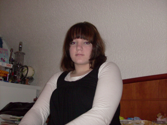 Suche job als Babysitter oder Zeitungen austragen - Baby und Kind - Rheinstetten