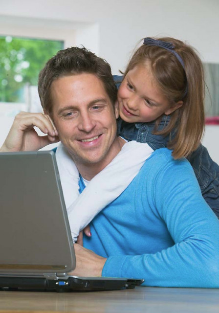 Familienfreundlicher PC-Job in Heimarbeit - Dienstleistungen Business Gewerbe - Merchweiler