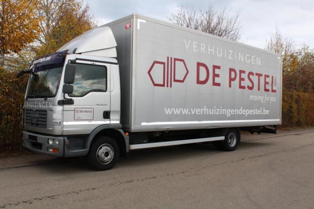 LKW MAN 12-210 Automatik Vollluft Vorder und Hinterachse Alu Wechselkoffer Tempo - Nutzfahrzeuge - Zöbingen