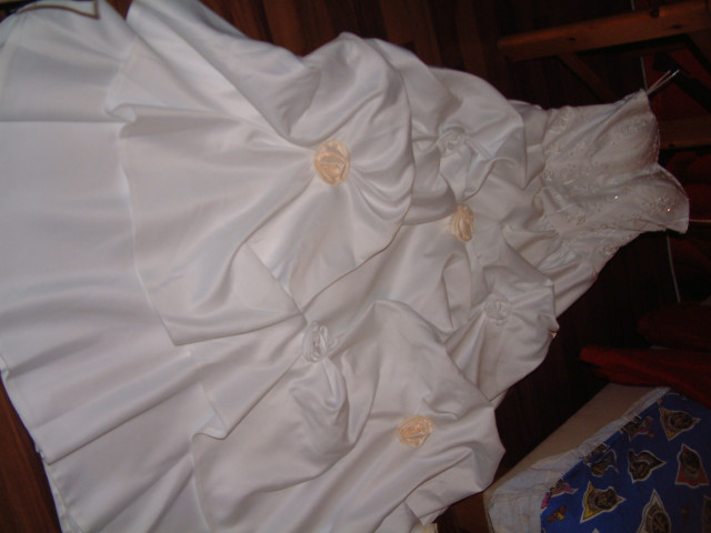 Super schönes Brautkleid/ Ballkleid Gr,38 - Kleidung Schmuck Accessoires - Sulzbach