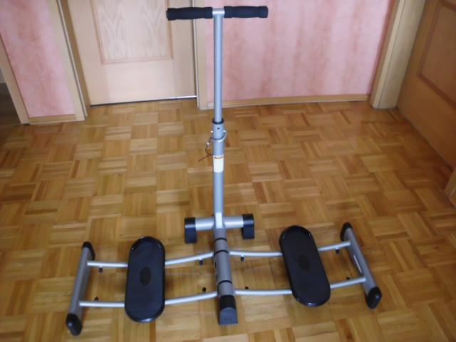 LEG MAGIC TM -FITNESS - TRAININGSGERÄT - Sport - SALZKOTTEN