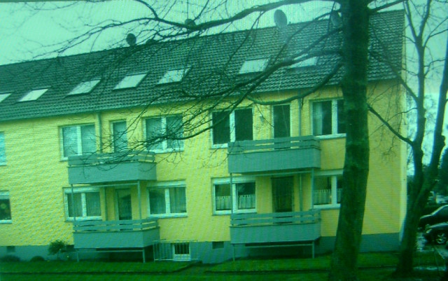 75 qm, 2 schlafzimmer, bad, toilette, kuche komplet mit frier/kuhl schrank, ofen - Vermietungen - Geilenkirchen