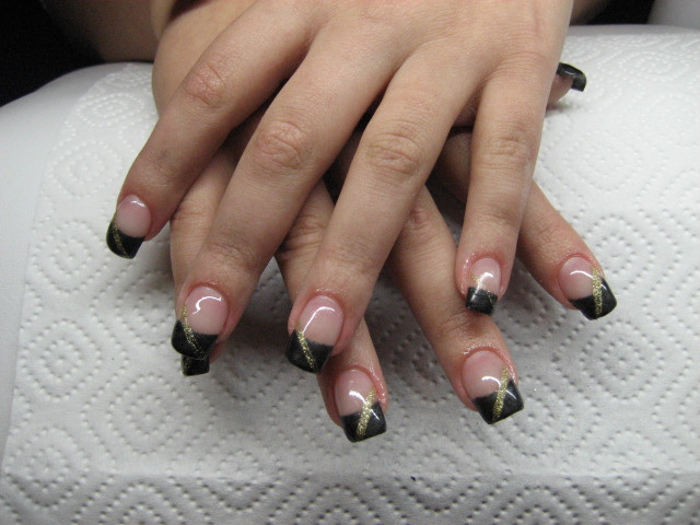 Nagelstudio München - Weihnachtszeit - Wellness Gesundheit - münchen