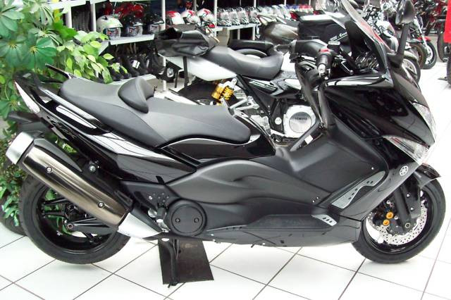 Yamaha XP 500 T-MAX ABS neu Modell 2009 - Motorraeder und Teile nach Marken - Hamburg